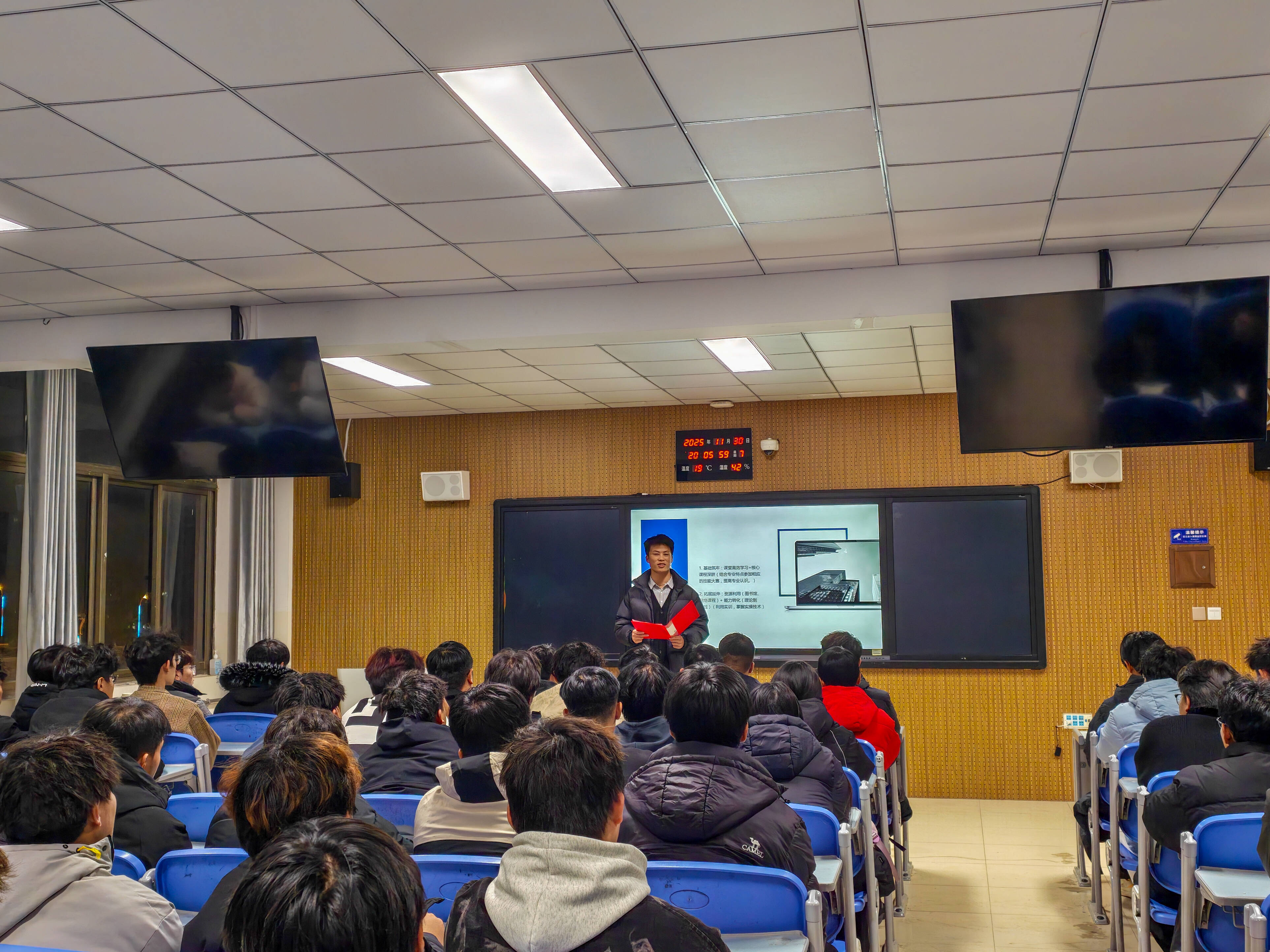 精品人妻系列无码人妻免费视频