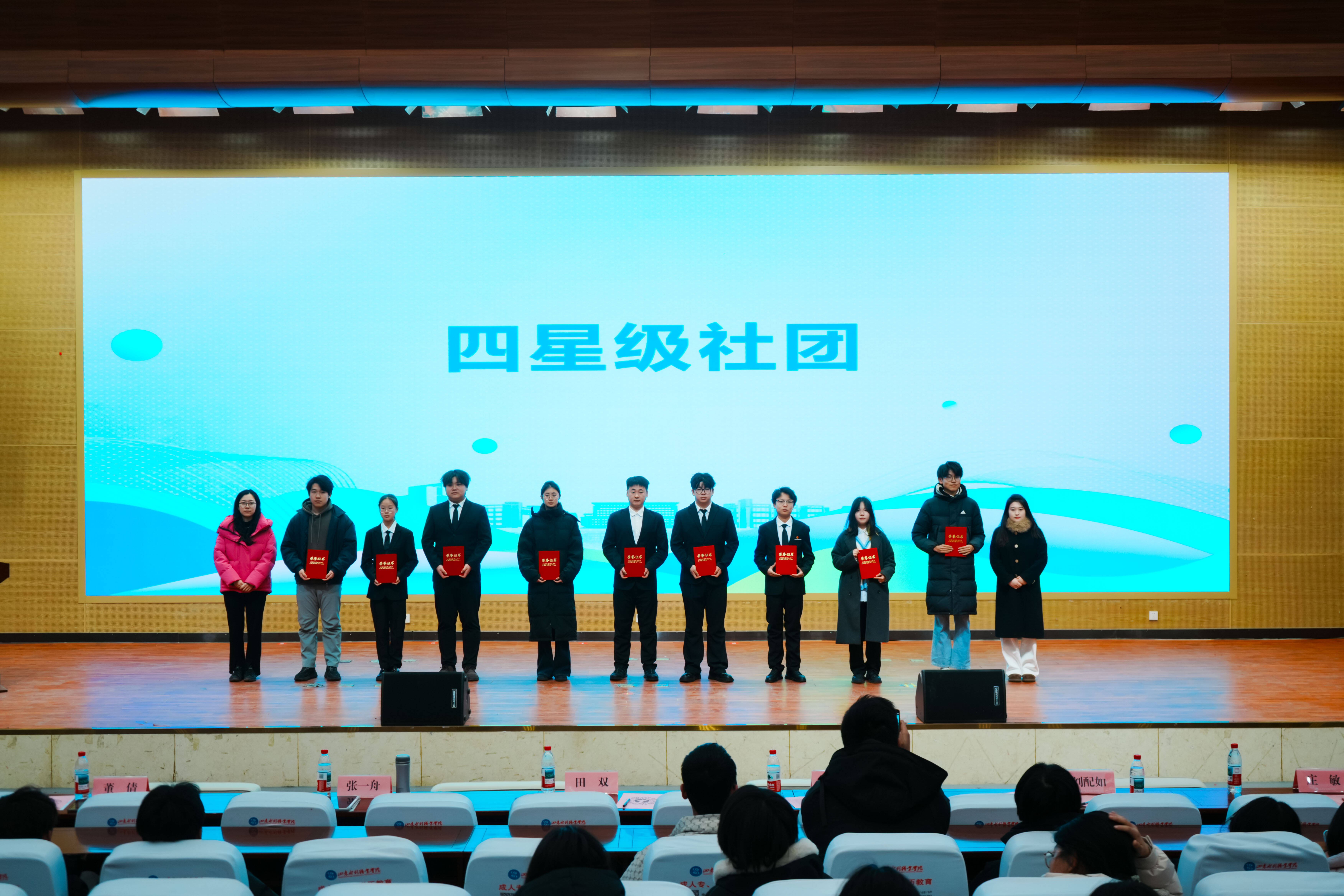 精品人妻系列无码人妻免费视频