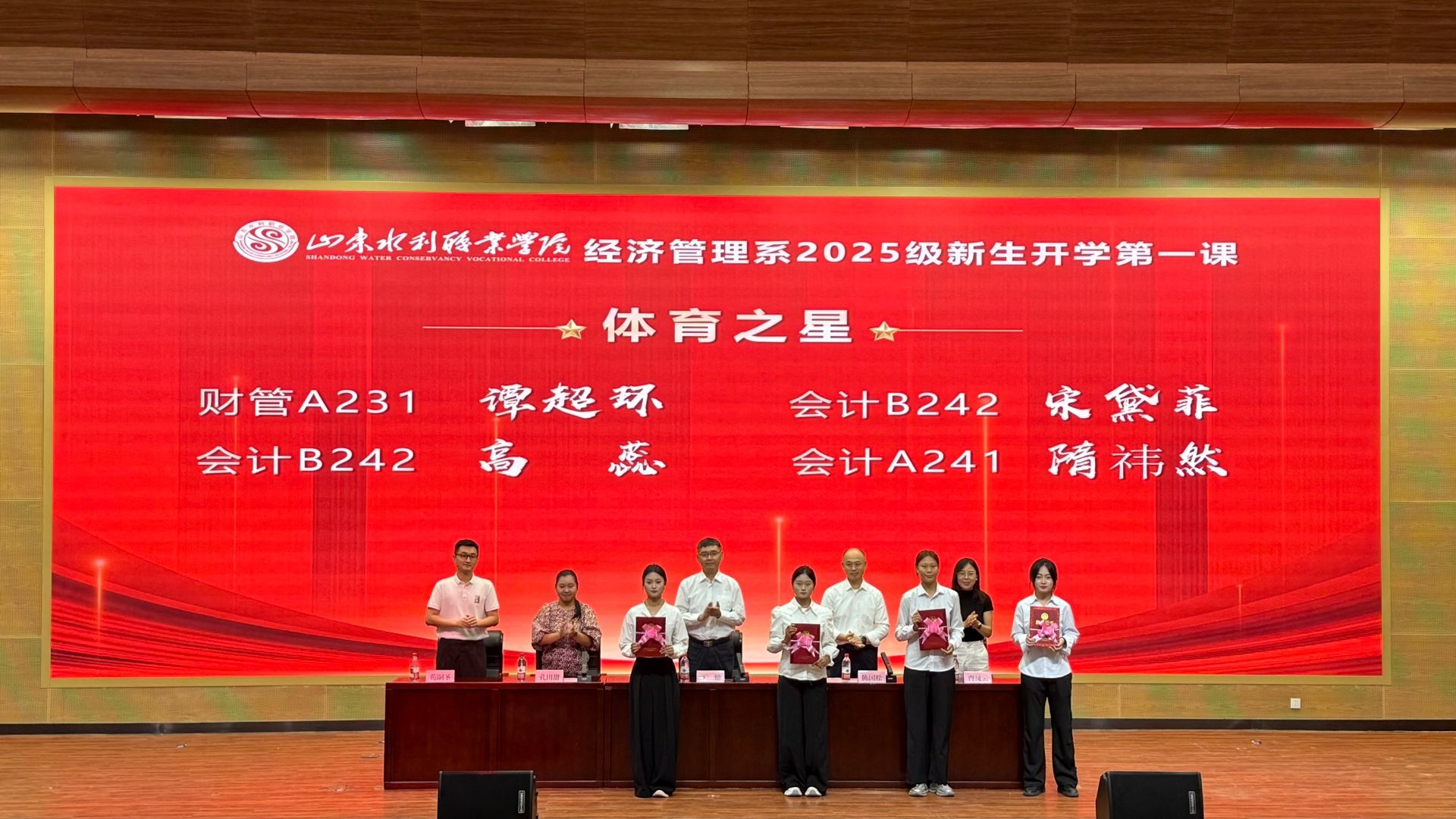 精品人妻系列无码人妻免费视频