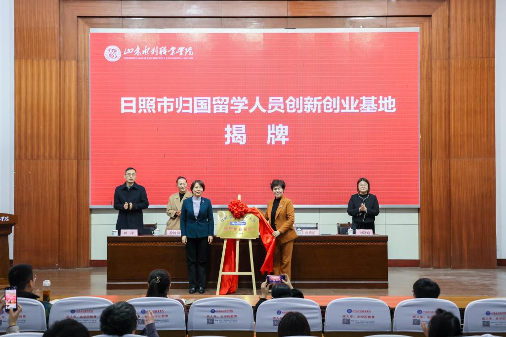 精品人妻系列无码人妻免费视频