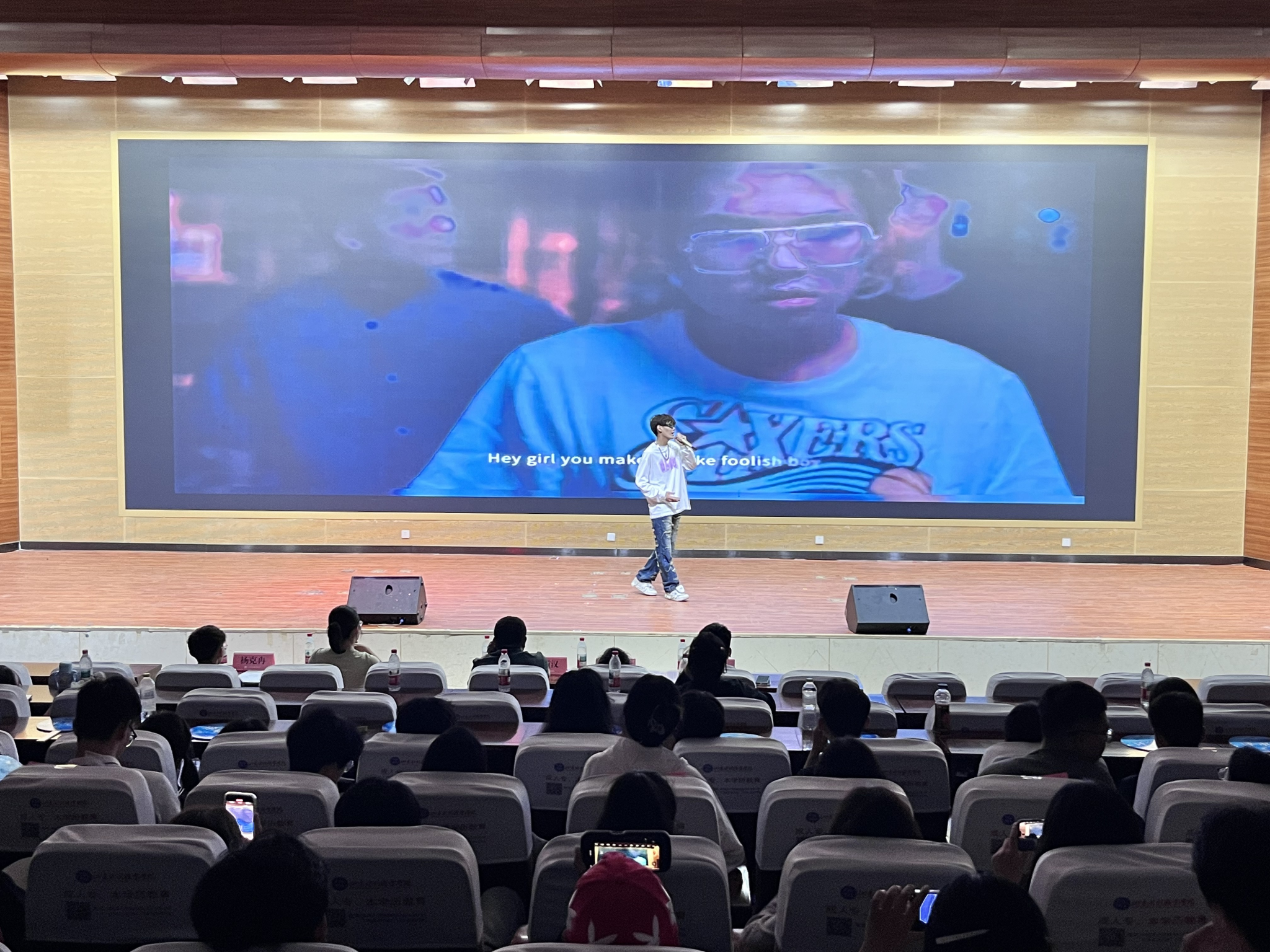 精品人妻系列无码人妻免费视频