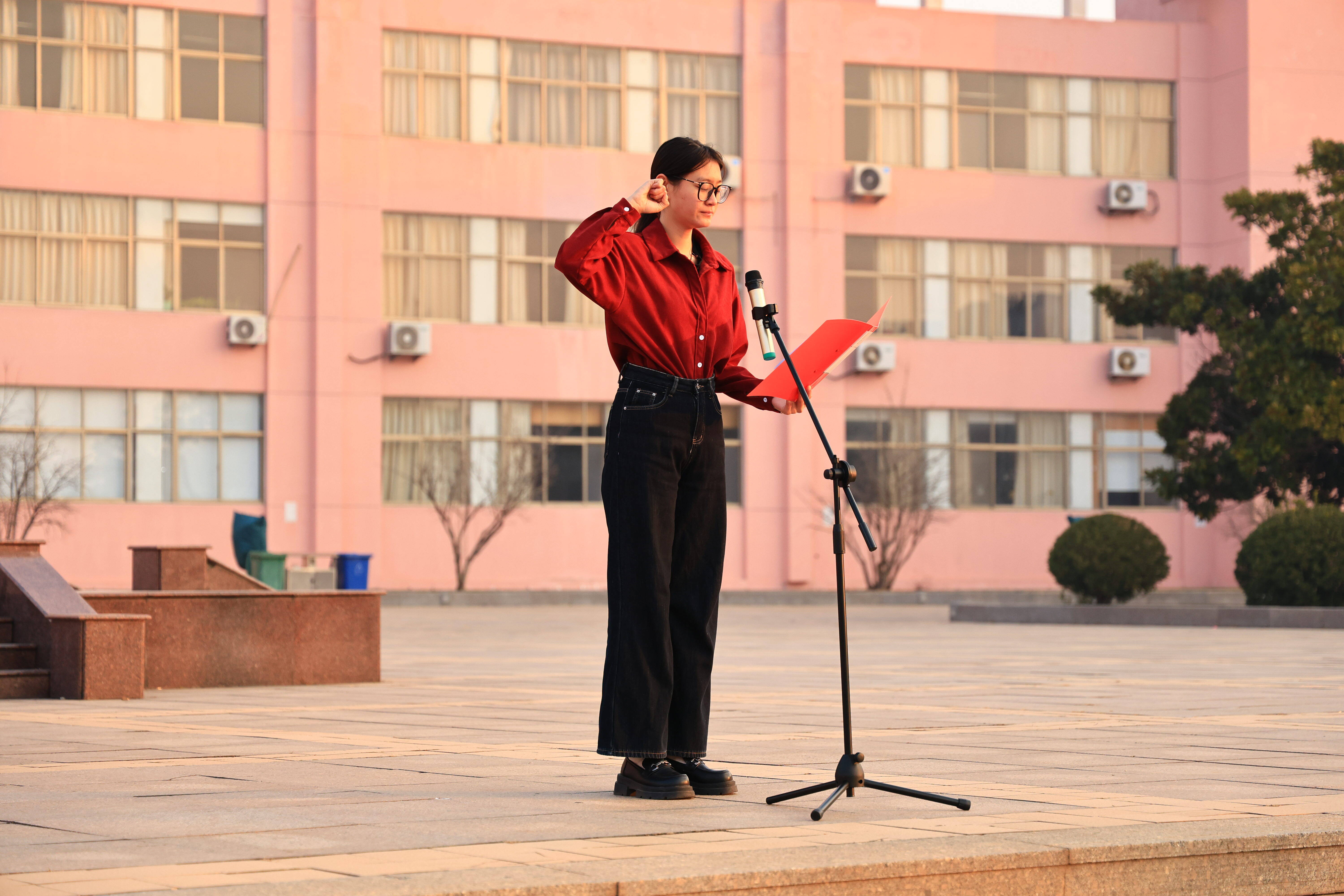 精品人妻系列无码人妻免费视频