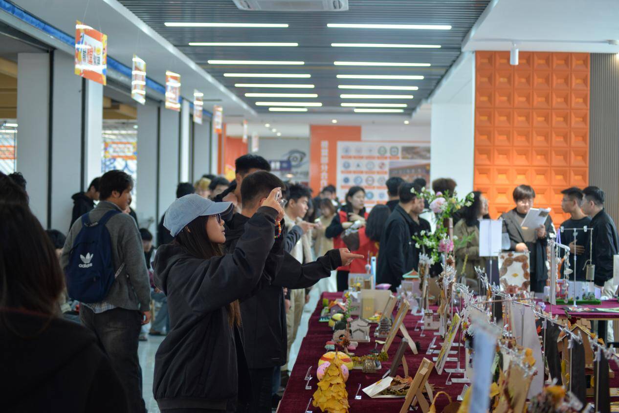 精品人妻系列无码人妻免费视频