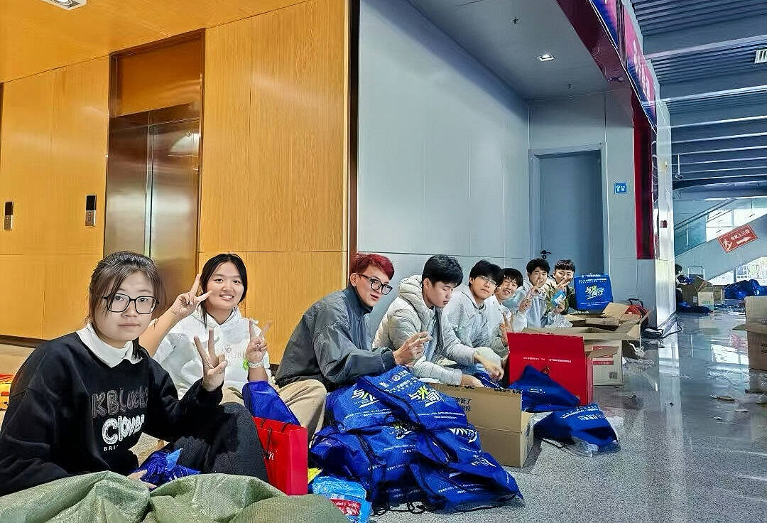 精品人妻系列无码人妻免费视频