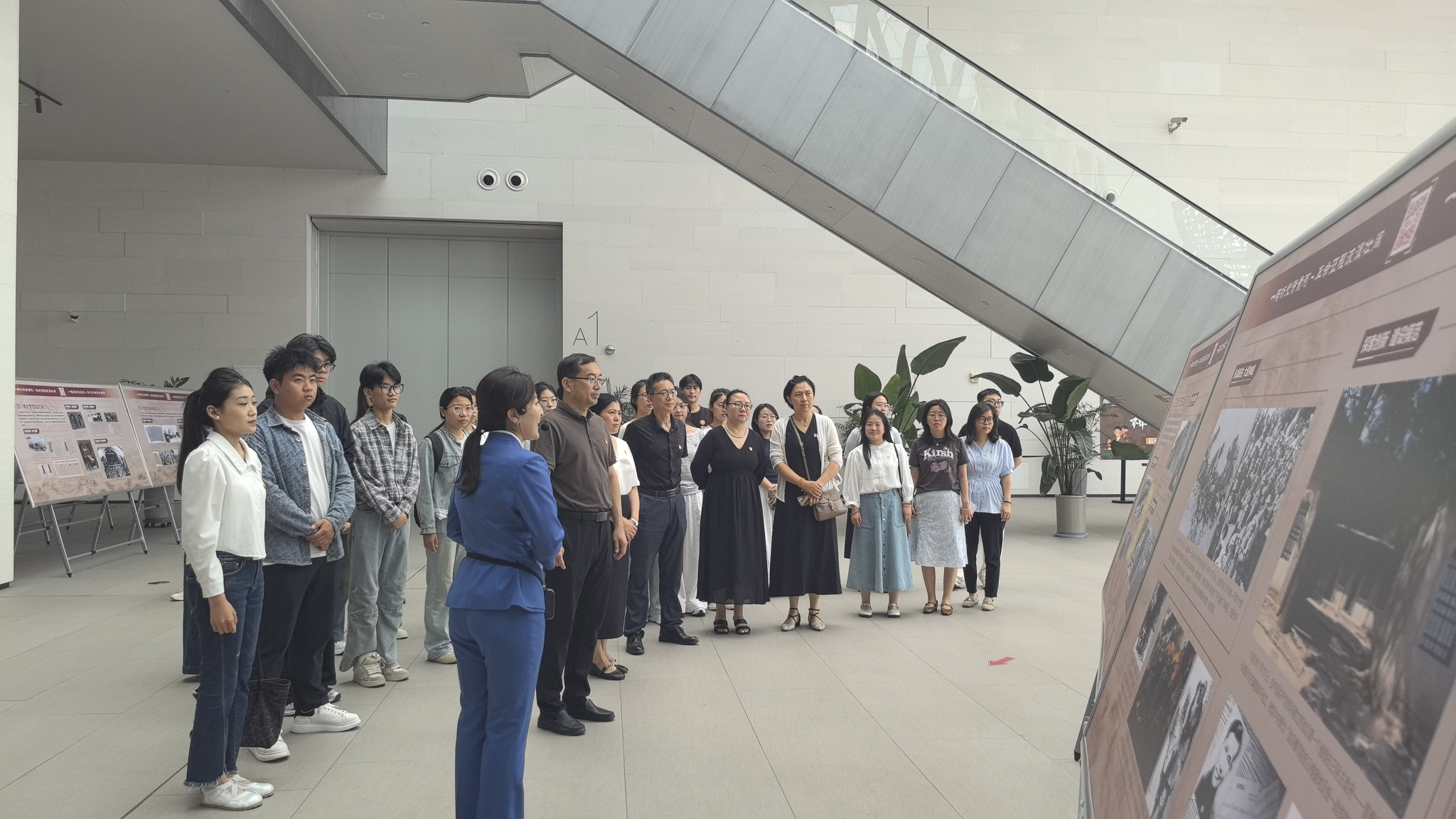 精品人妻系列无码人妻免费视频