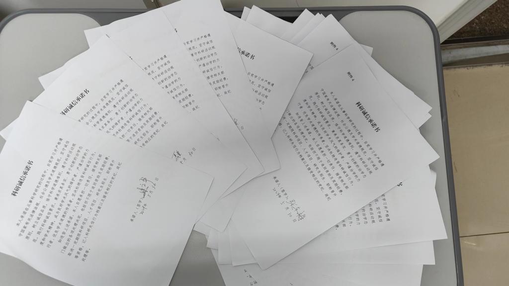 精品人妻系列无码人妻免费视频