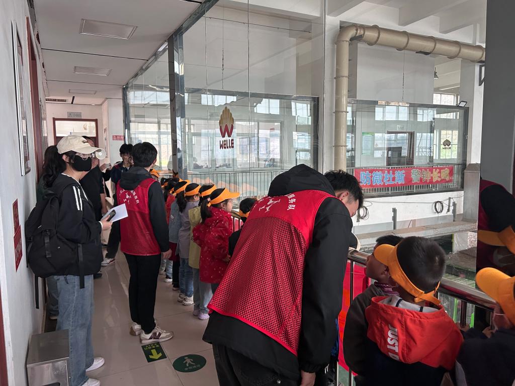 精品人妻系列无码人妻免费视频
