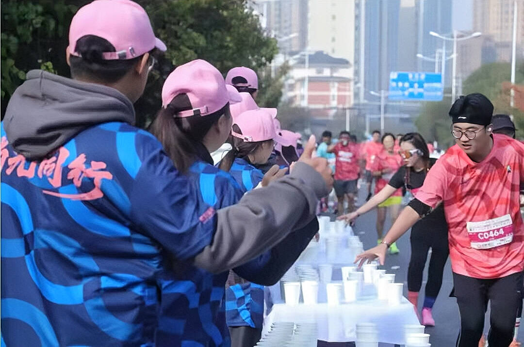 精品人妻系列无码人妻免费视频