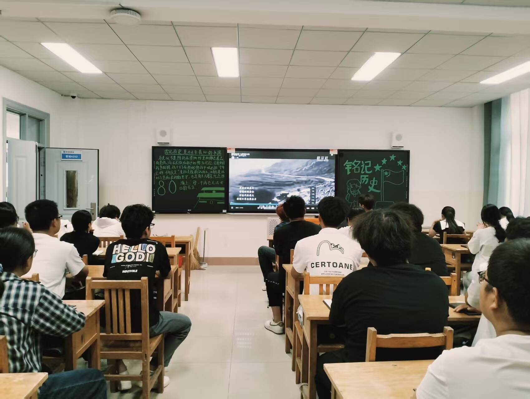 精品人妻系列无码人妻免费视频