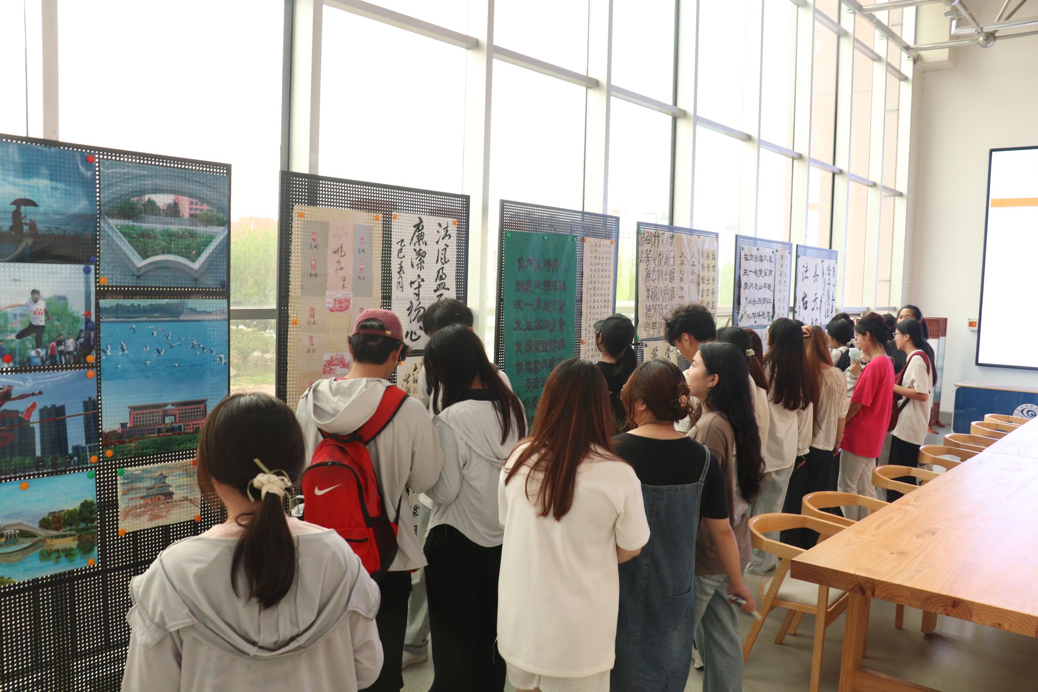 精品人妻系列无码人妻免费视频