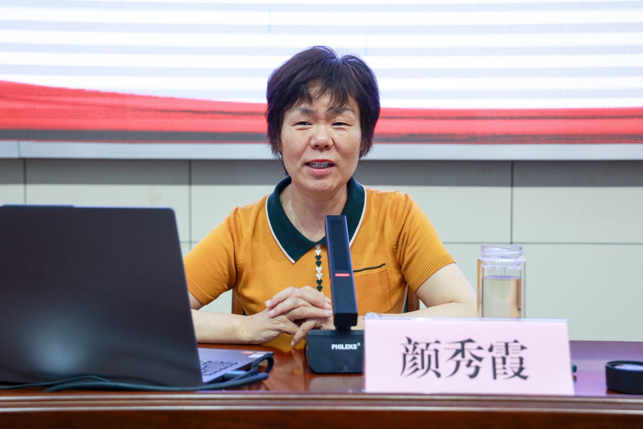 精品人妻系列无码人妻免费视频